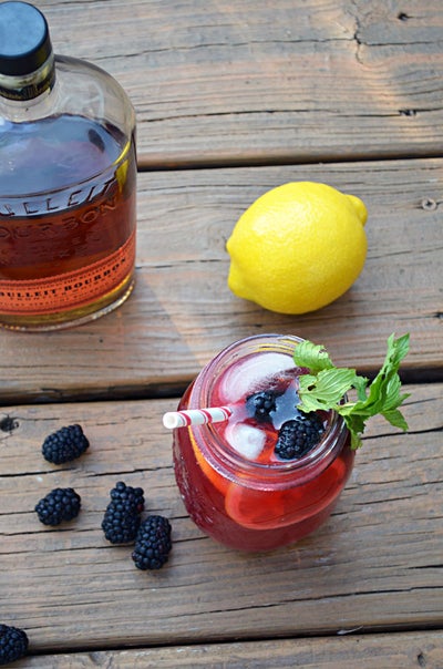 These Alcohol Infused Lemonade Cocktails Are Just What Your Weekend Needs