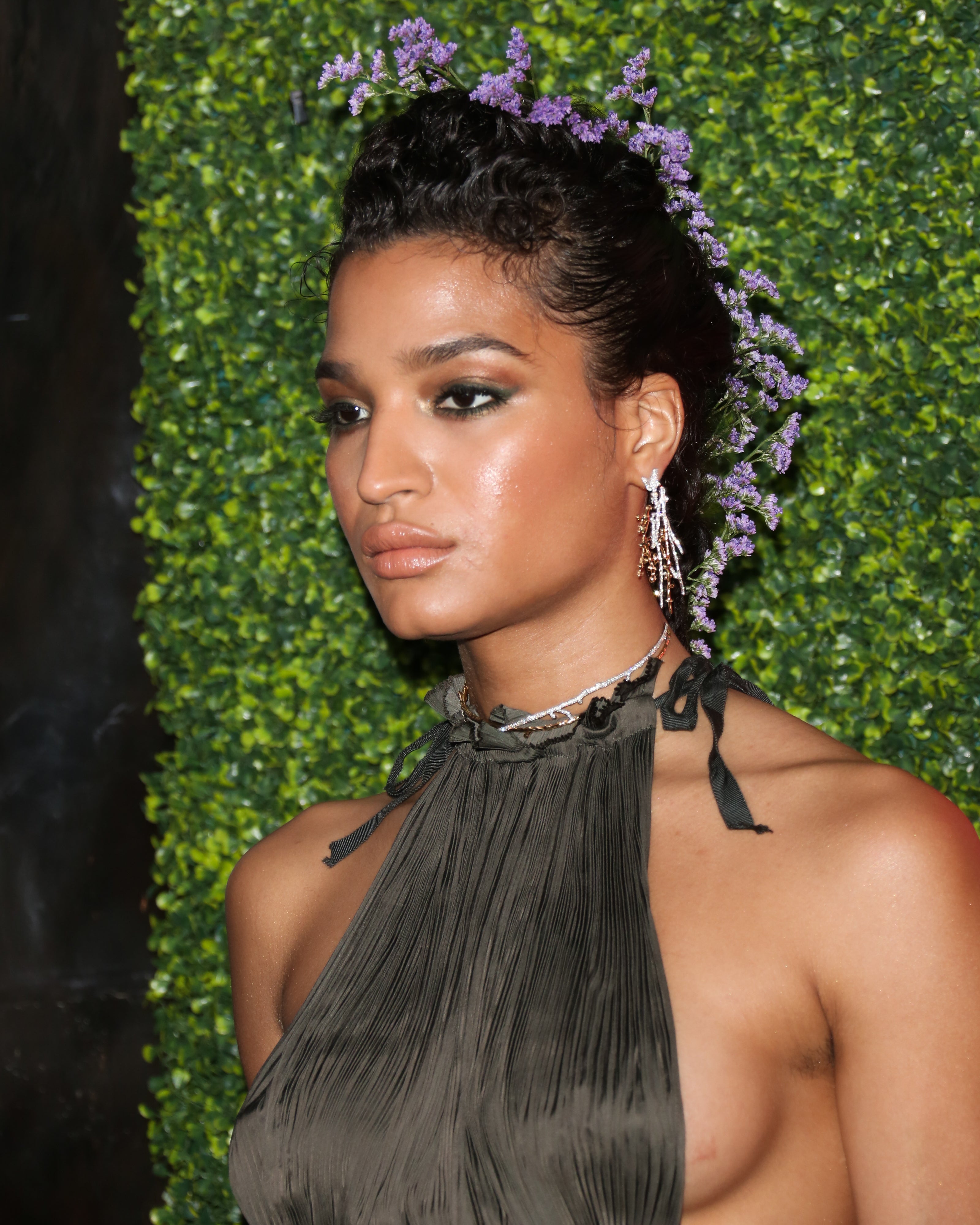 12 Times Indya Moore’s Red Carpet Pose Gave Us A True Beauty Moment