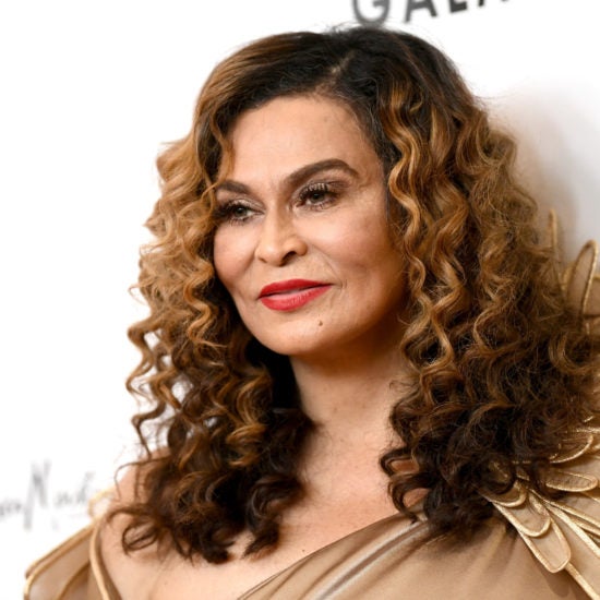 Kerry Washington Taps Tina Knowles Lawson To Bring 'Dad Jokes' To Your Timeline