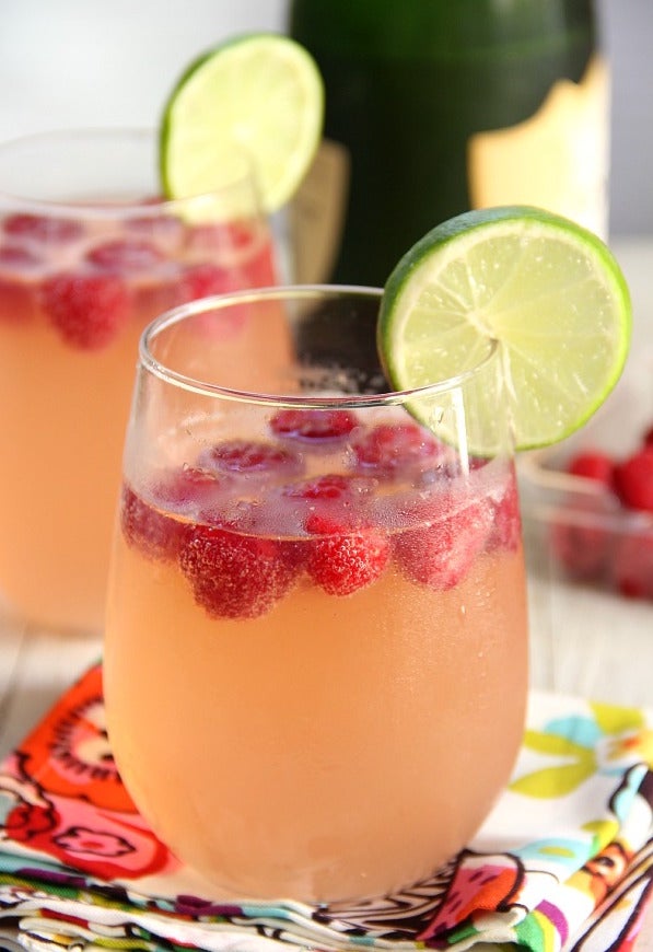 These Alcohol Infused Lemonade Cocktails Are Just What Your Weekend Needs