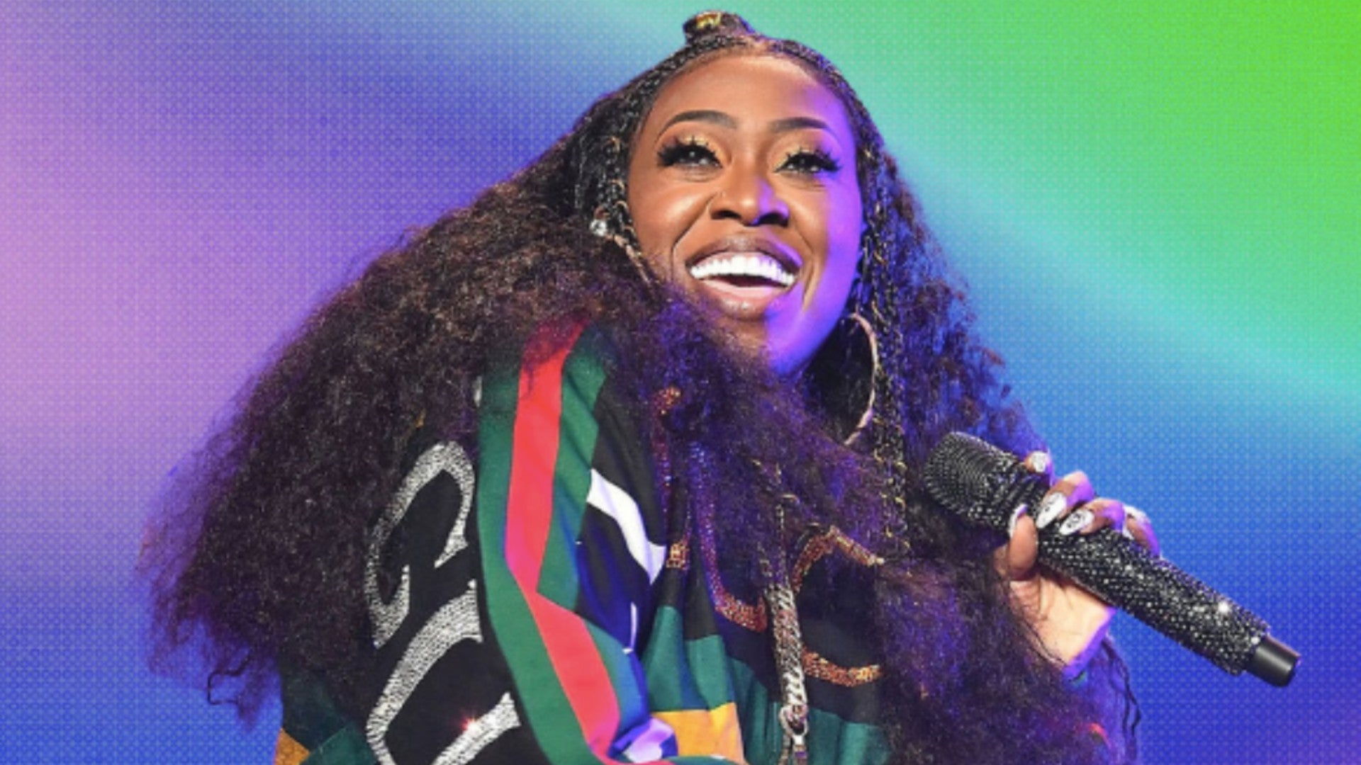 Missy Elliot Shows Us How To Smooth Out Frizzy Hair