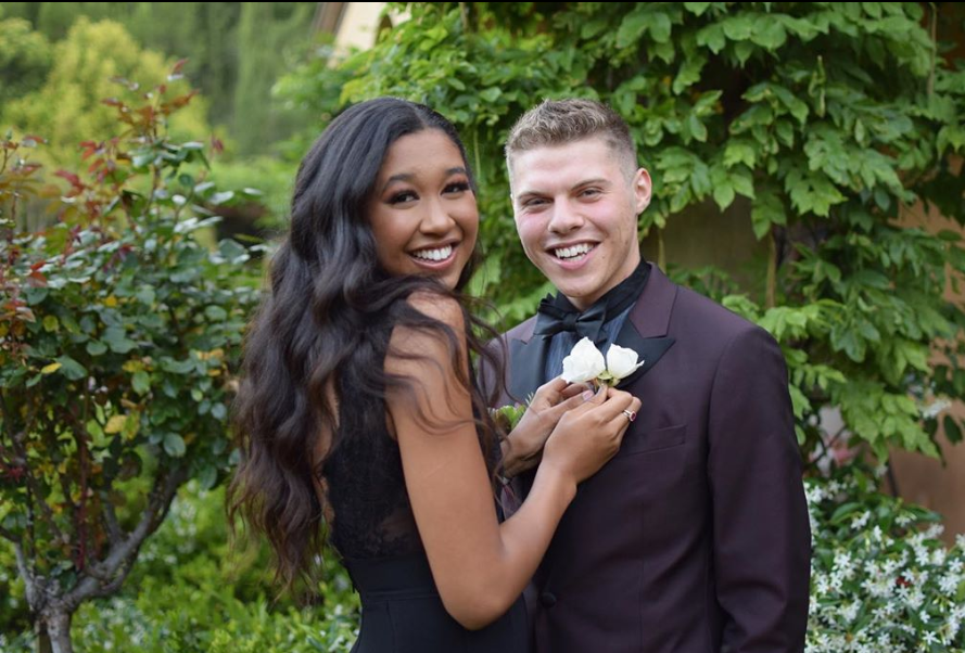 Aoki Lee Simmons Is Having The Best Week Ever! See Her Cute Prom And Graduation Photos
