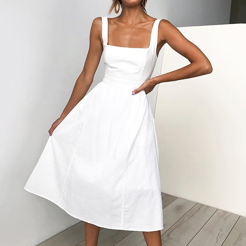 Bask In the Summer Breeze With These Chic, Flowy Dresses