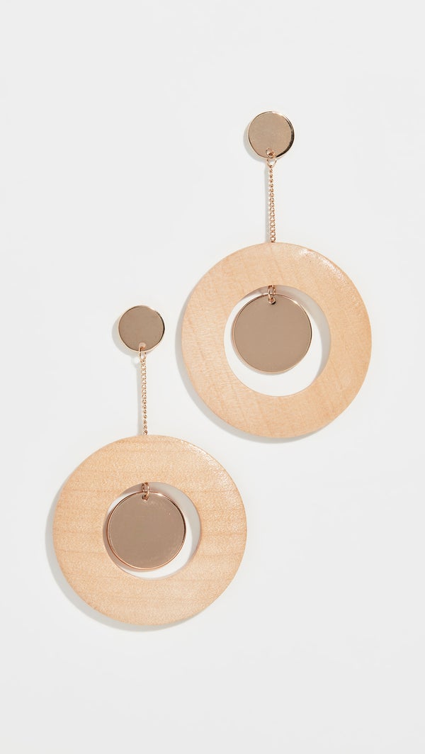 These 11 Wooden Earrings Are An Absolute Necessity - Essence