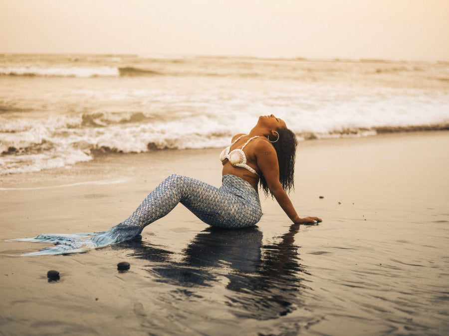 Under The Sea! This Woman’s Birthday Photoshoot Proves Black Mermaids Do Exist