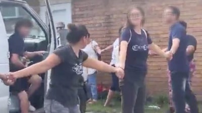 Neighbors Formed A Human Chain To Protect Undocumented Man That ICE Tried To Arrest