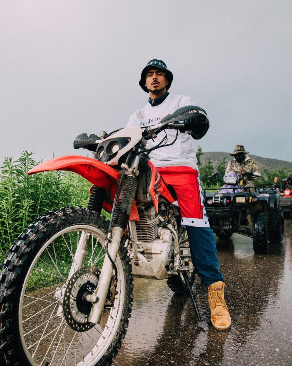 Diddy Heads Down That Old Country Road For A Family Getaway in Colorado