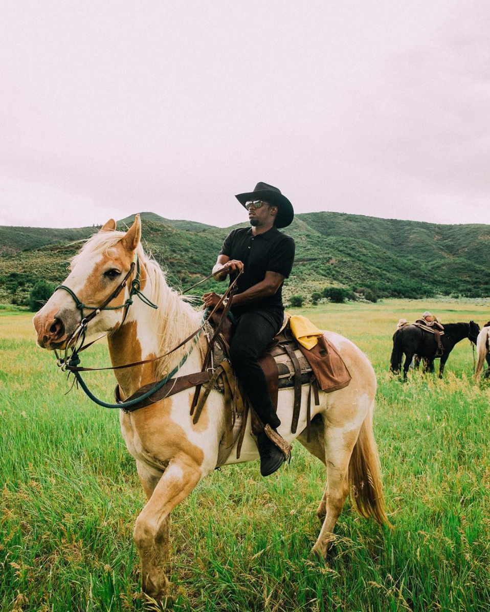 Diddy Heads Down That Old Country Road For A Family Getaway in Colorado