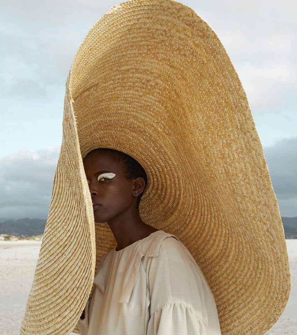 What I Screenshot This Week: The Shadiest Wide-Brimmed Hat in The