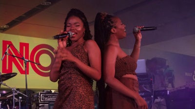The Soulful Sounds Of R&B’s Sultry Duo VanJess Heat Up The Stage At The 2019 Essence Festival