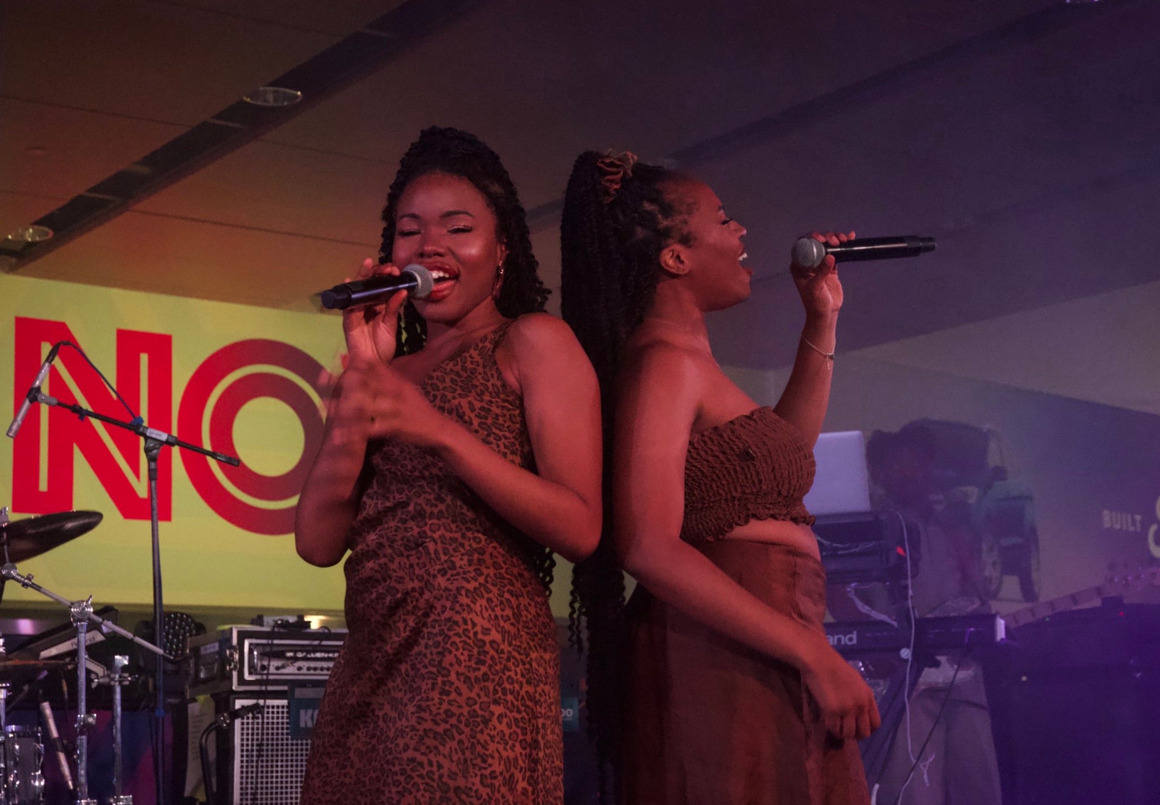 The Soulful Sounds Of R&B's Sultry Duo Van Jess Heat Up The Stage At The 2019 Essence Festival