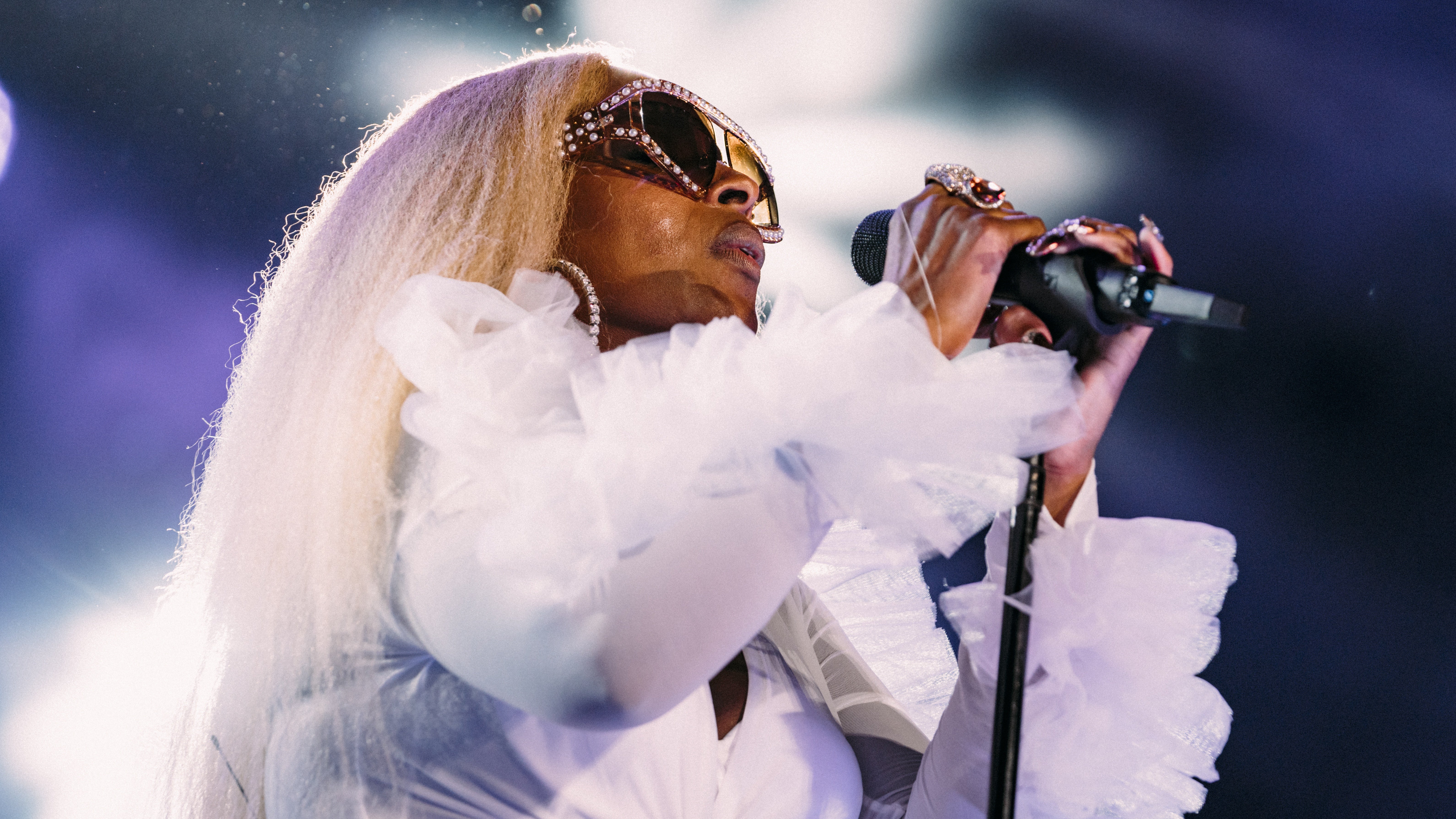Mary J. Blige's Hottest Stage Looks From ESSENCE Festival