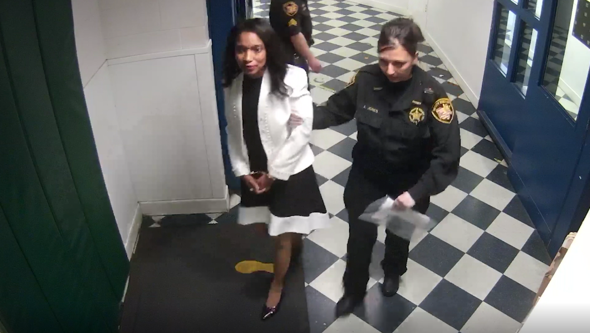 Black Ohio Judge Dragged Out of Courtroom After Being Sentenced to Jail