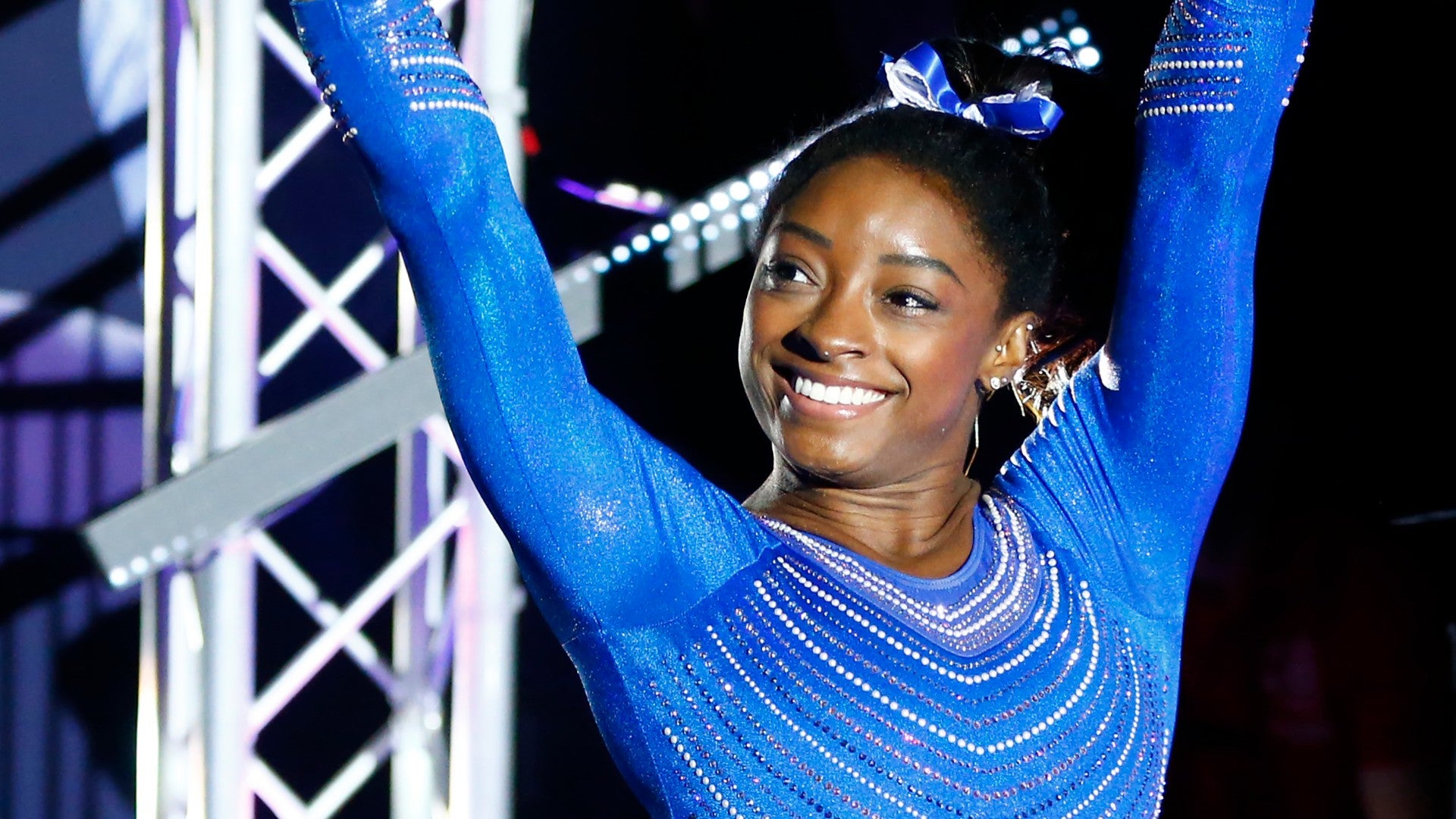 Simone Biles Goes For Gold Eyeshadow At U.S. Championships