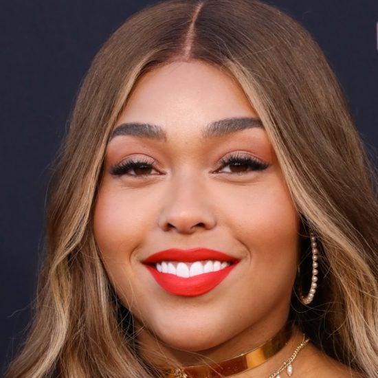 Jordyn Woods Fades Back To Black Hair And Looks Hotter Than Ever