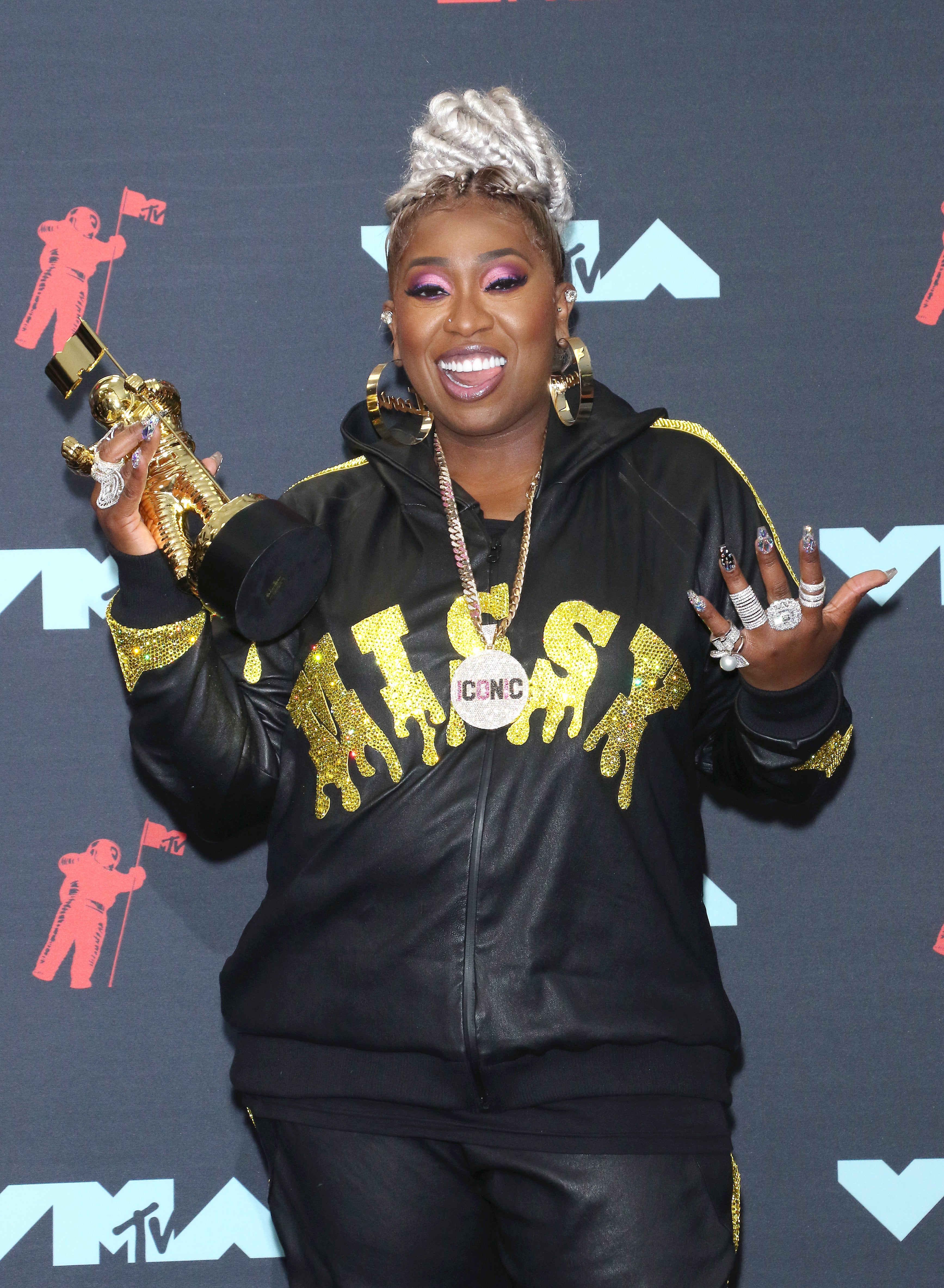 The Beauty Looks We Loved From The MTV VMAs Red Carpet