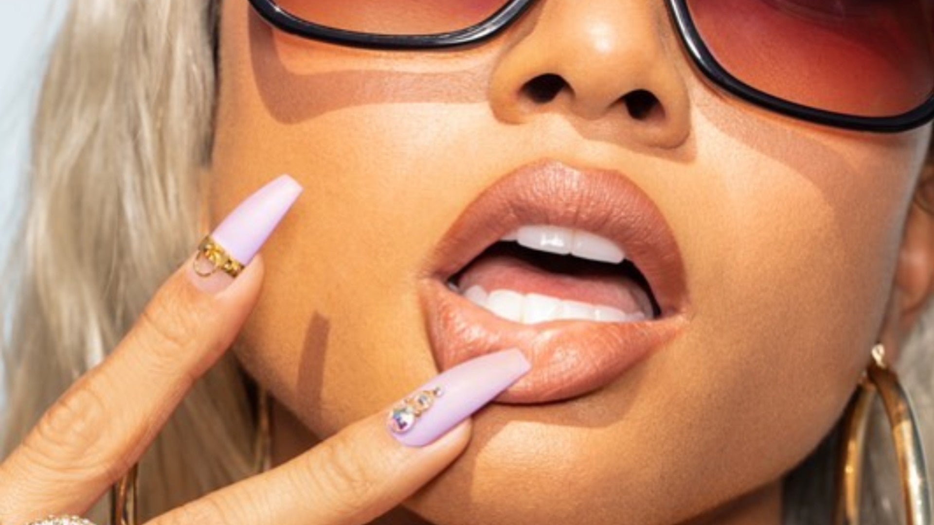 You Have To See These Incredible Celebrity Manicures