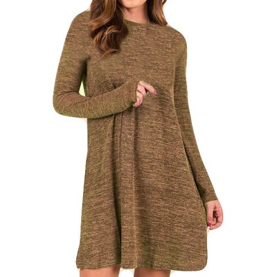 The Everyday No-Fuss Dresses That’ll Keep You Cozy This Fall