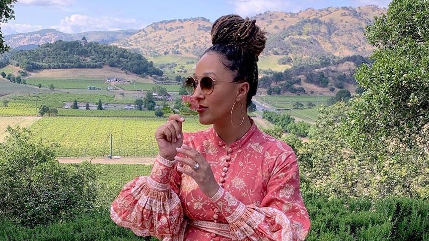 We Can't Get Enough Of Tamera Mowry's Chic Summer Style