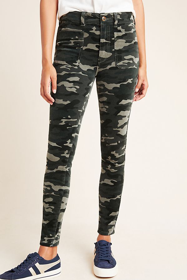 The Ultimate Fall Denim Guide For Petite Women