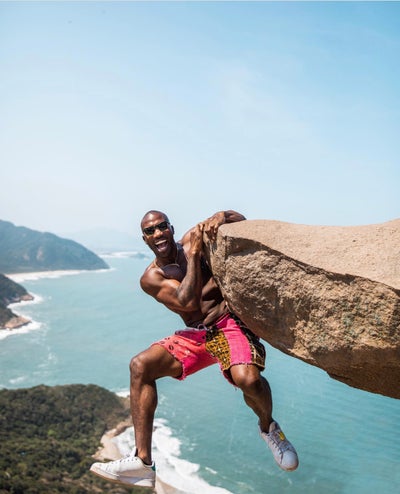 27 Photos of Traveling Black Men That Will Inspire You to Keep Globetrotting