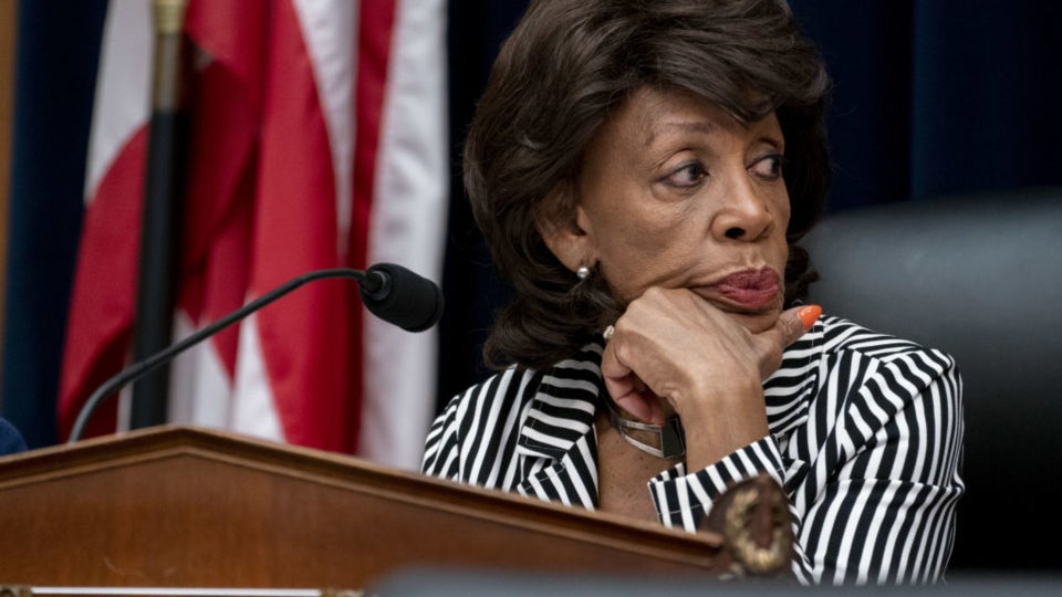 Maxine Waters Says Trump Should Be Imprisoned And Placed In Solitary Confinement