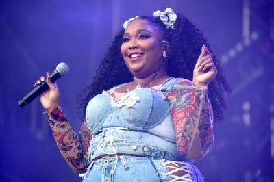 We Can’t Stop Staring At Lizzo’s New Hair