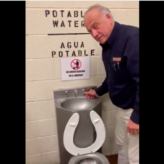 Rep. Steve King Claims Water From Toilet Fountain At Border Facility Was 'Actually Pretty Good'