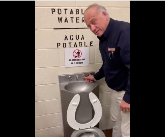 Rep. Steve King Claims Water From Toilet Fountain At Border Facility Was ‘Actually Pretty Good’