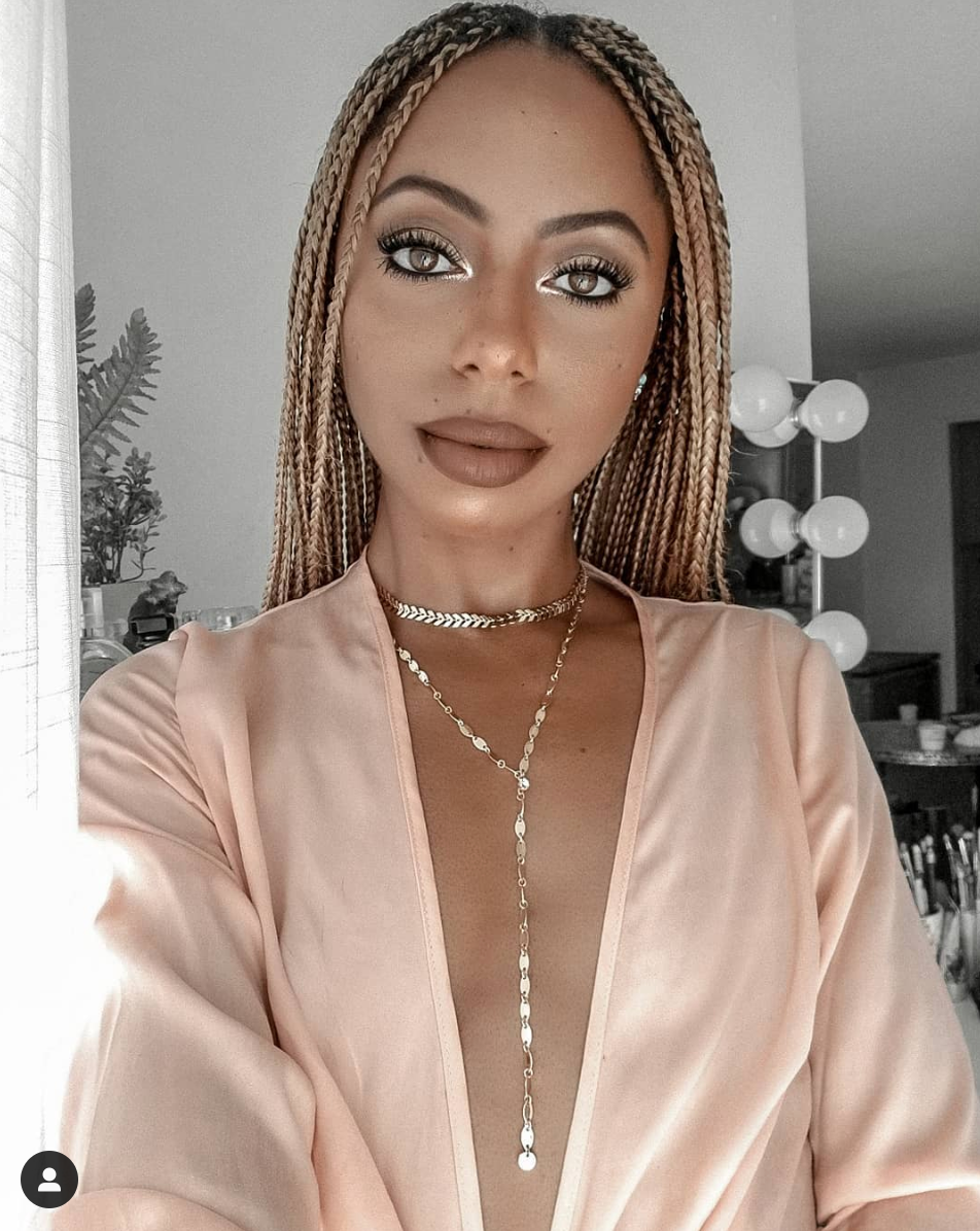 Influencer Jessica Pettway's Hair And Lip Combos Are Fall Beauty Inspiration