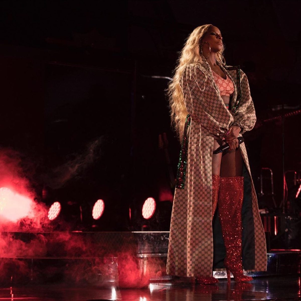 Mary J. Blige's Tour Looks Were Next Level - Essence