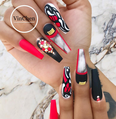 Rock Your School Colors For Homecoming With These Nails