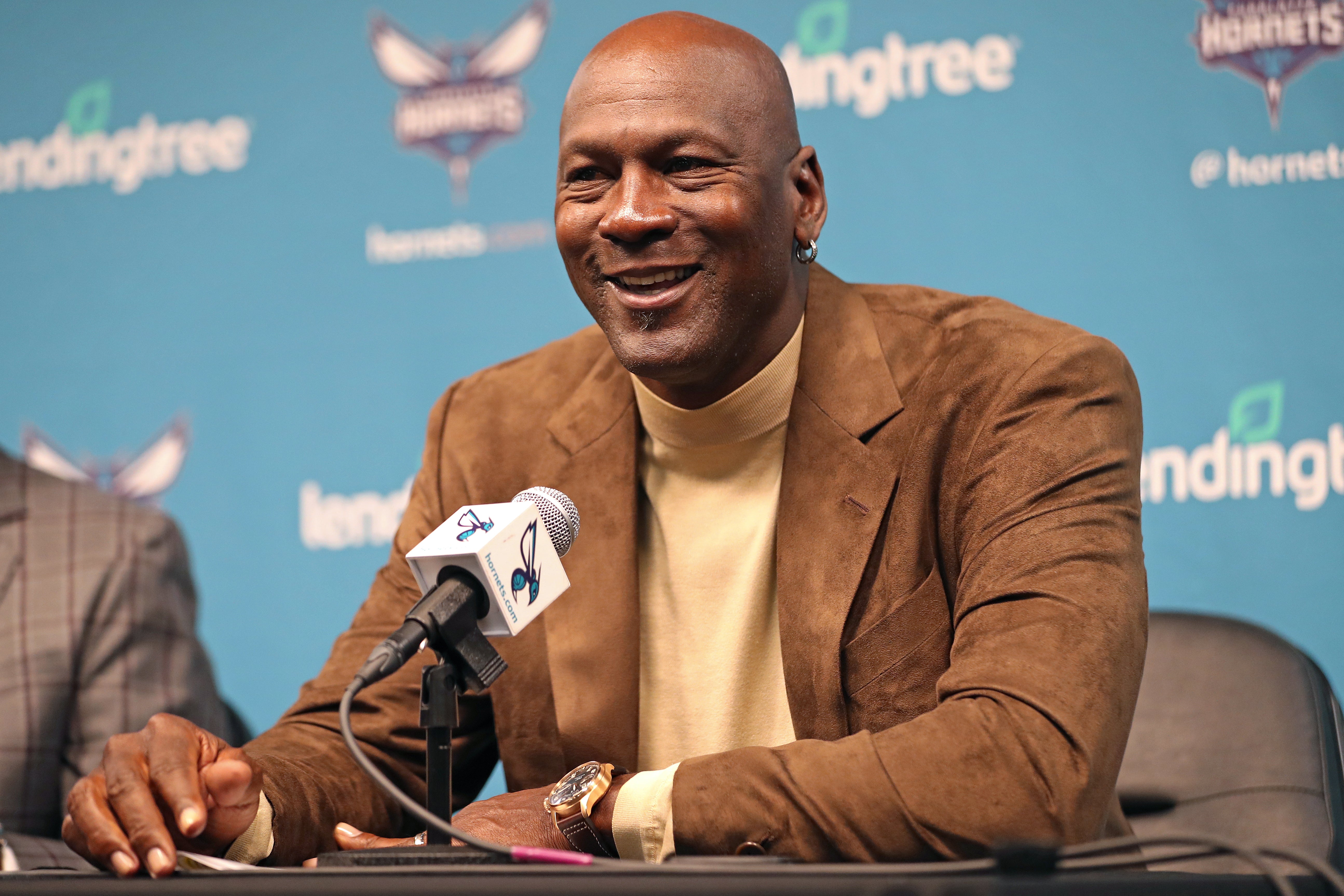Michael Jordan Opens New Clinic For Patients With Little Or No Health Insurance