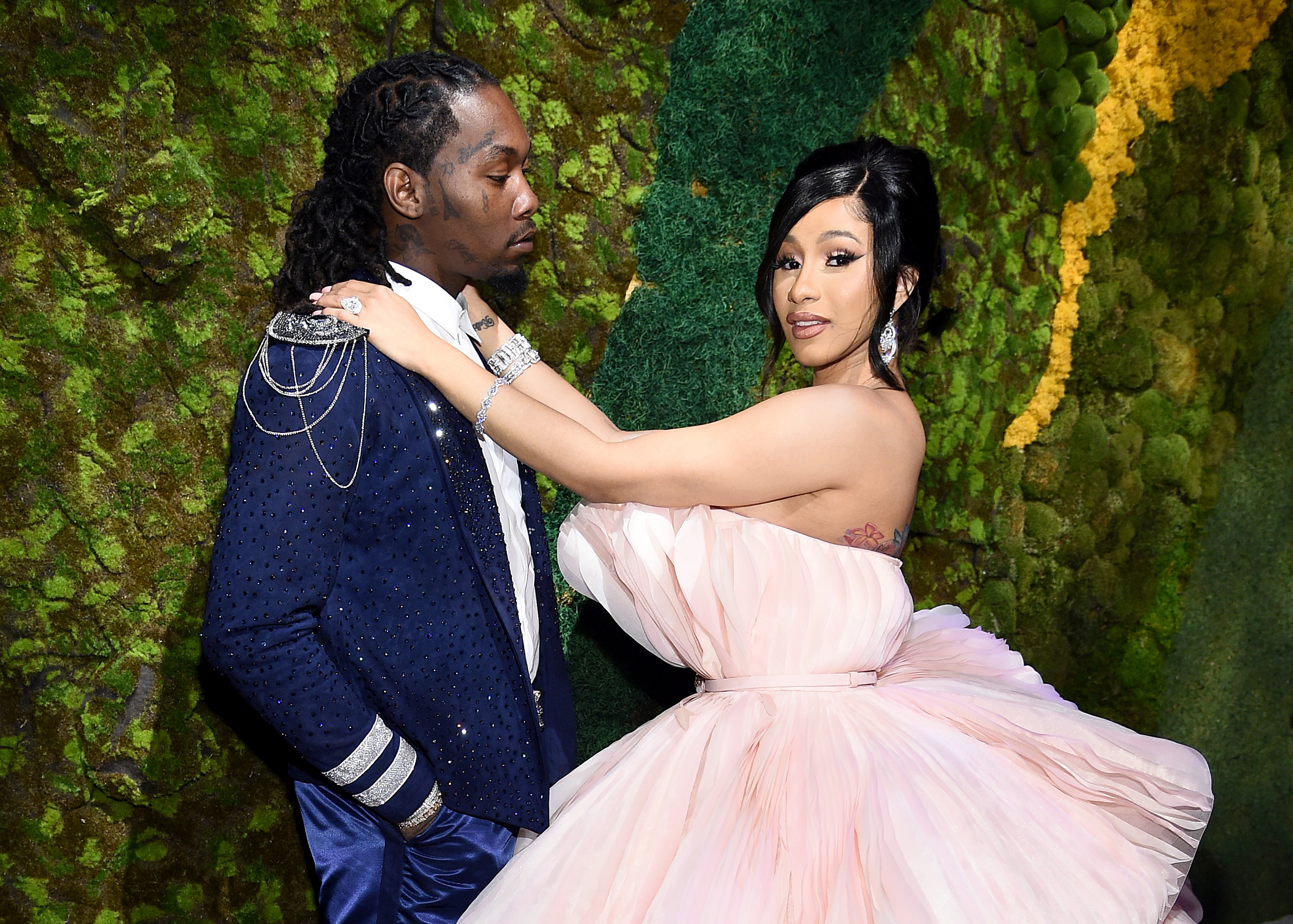 See Cardi Bs Extravagant Birthday Surprise From Offset Essence