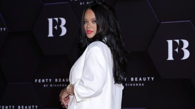 Rihanna Explains Why She Turned Down NFL Superbowl Halftime Show
