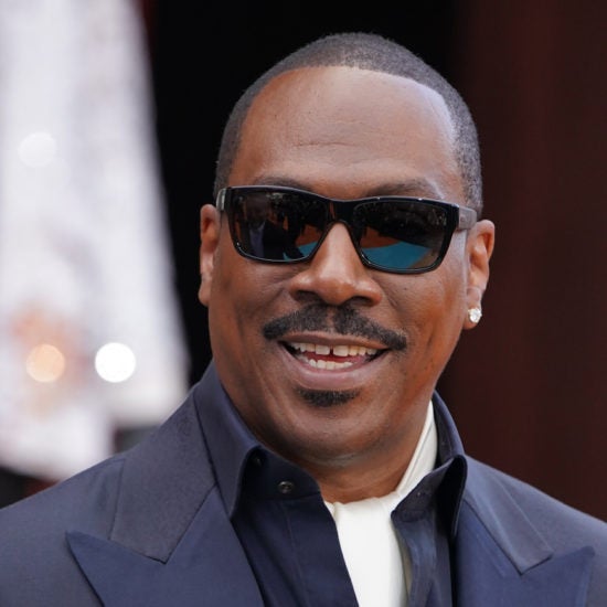 Eddie Murphy Reveals That President Obama Asked About Covering His Grey Hairs