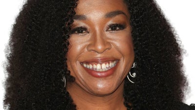 Shonda Rhimes Dishes On The One Hair Product That Keeps Her Tresses Flourishing