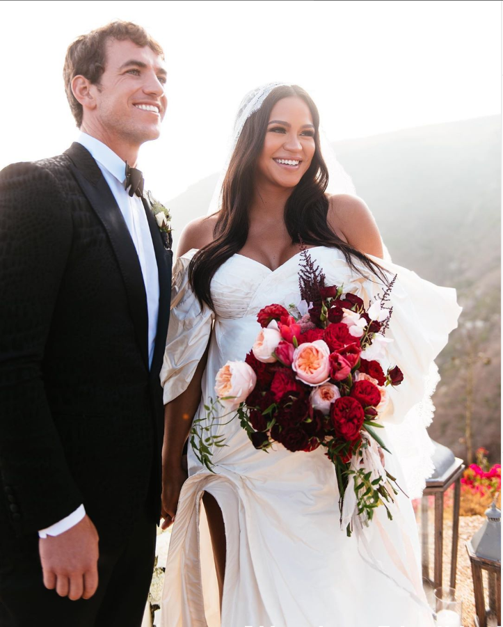 Cassie And Alex Fine Share More Stunning Wedding Photos