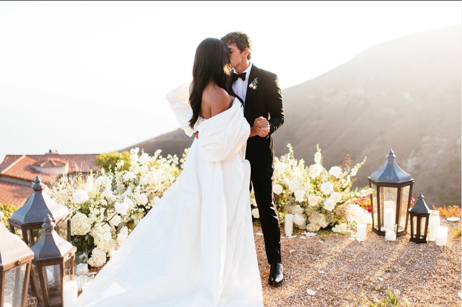 Cassie And Alex Fine Share More Stunning Wedding Photos
