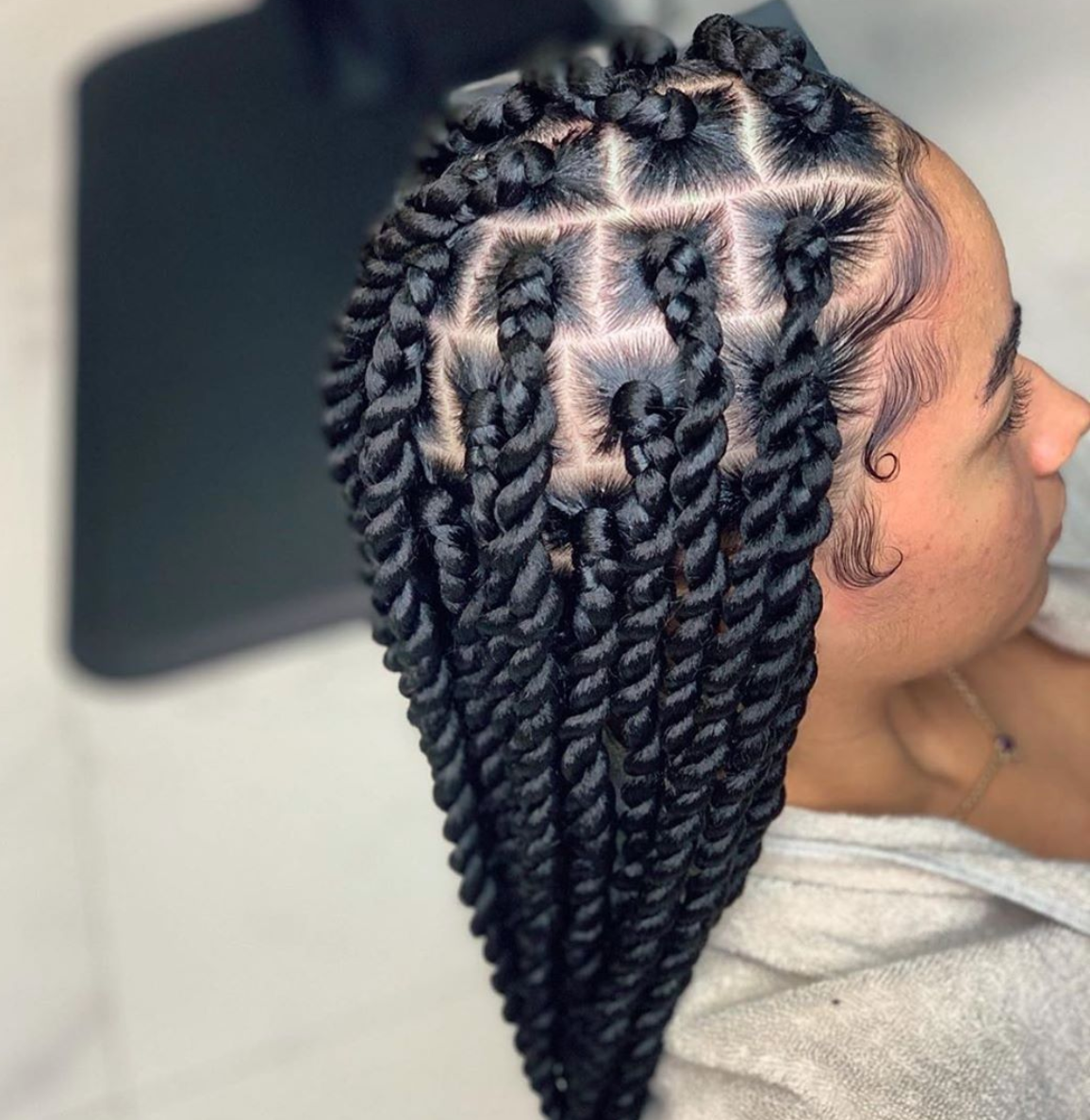 16 Beauties On Instagram With The Most Slayed Edges | Essence