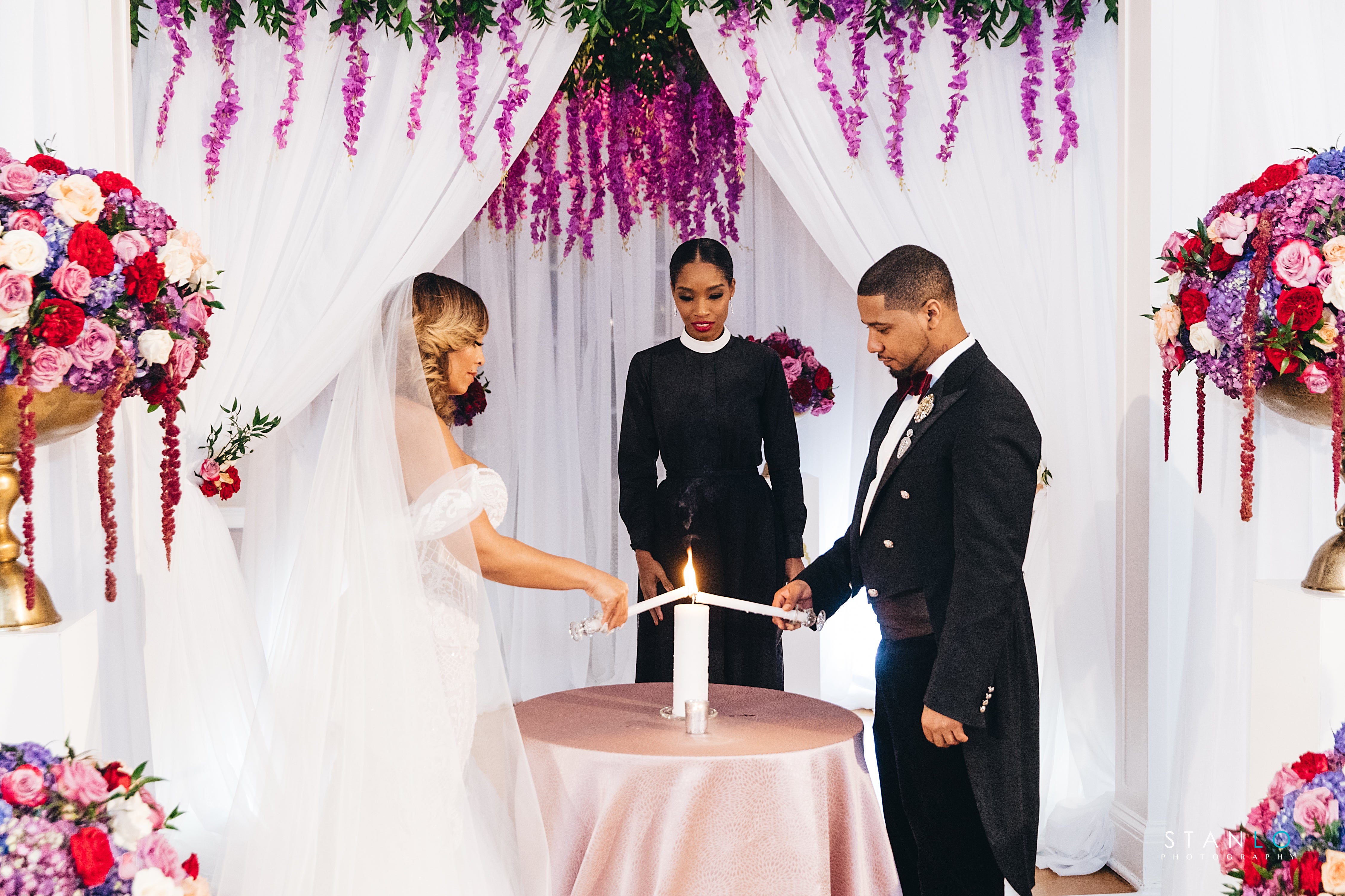 Celebrity Wedding Officiant Is The Marriage Counselor You Need