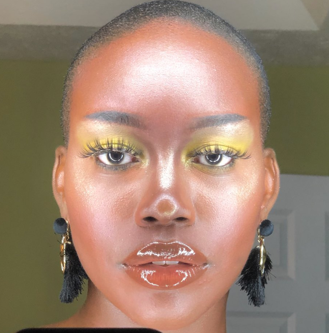 20 Beautiful Black Women Proudly Rocking Bald Heads And Low Cuts