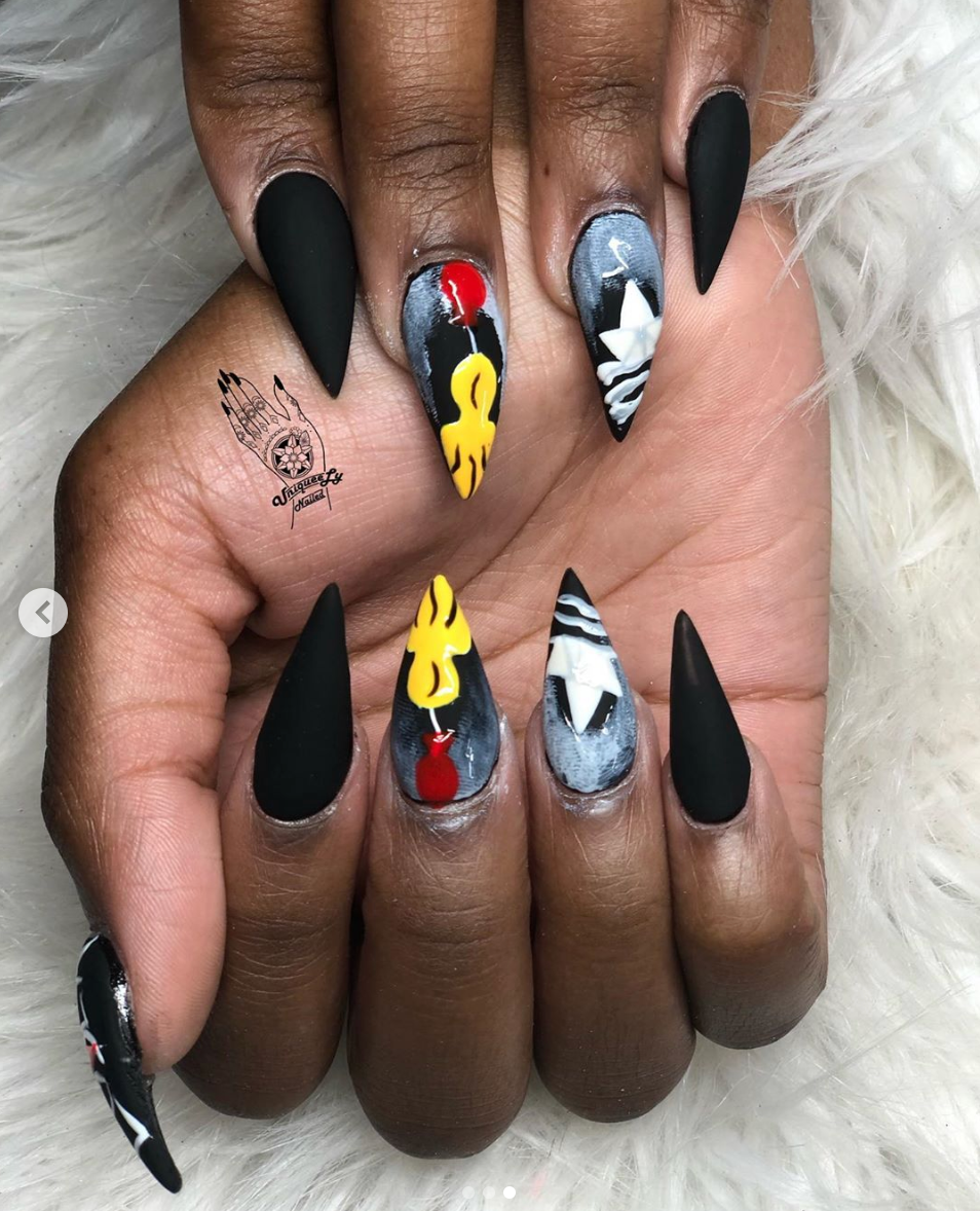Spooky Themed Nails To Get You In The Halloween Spirit