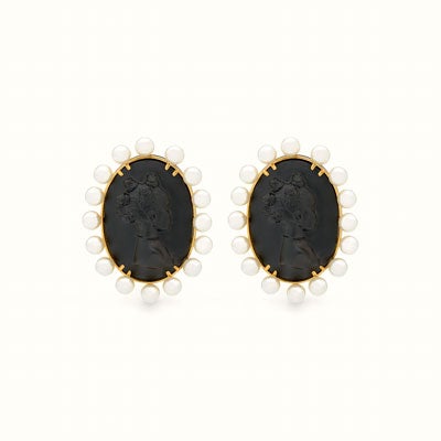Editor's Pick: I Found The Perfect Jewelry For A Holiday Party