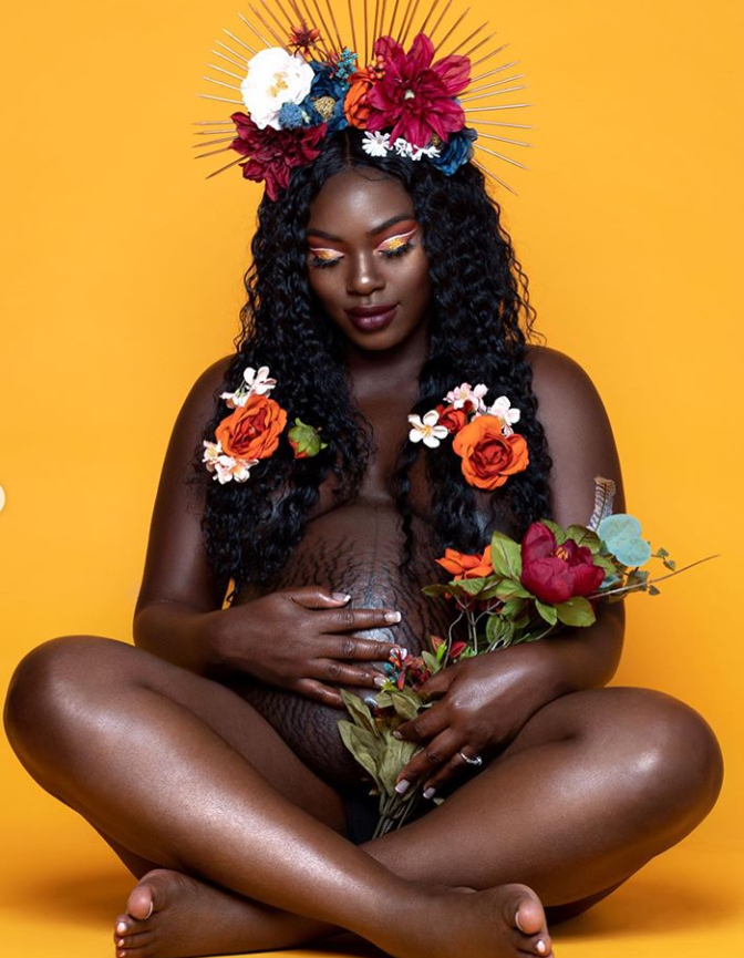 This Black Mom Beautifully Embraced Her Stretch Marks In A Maternity Shoot