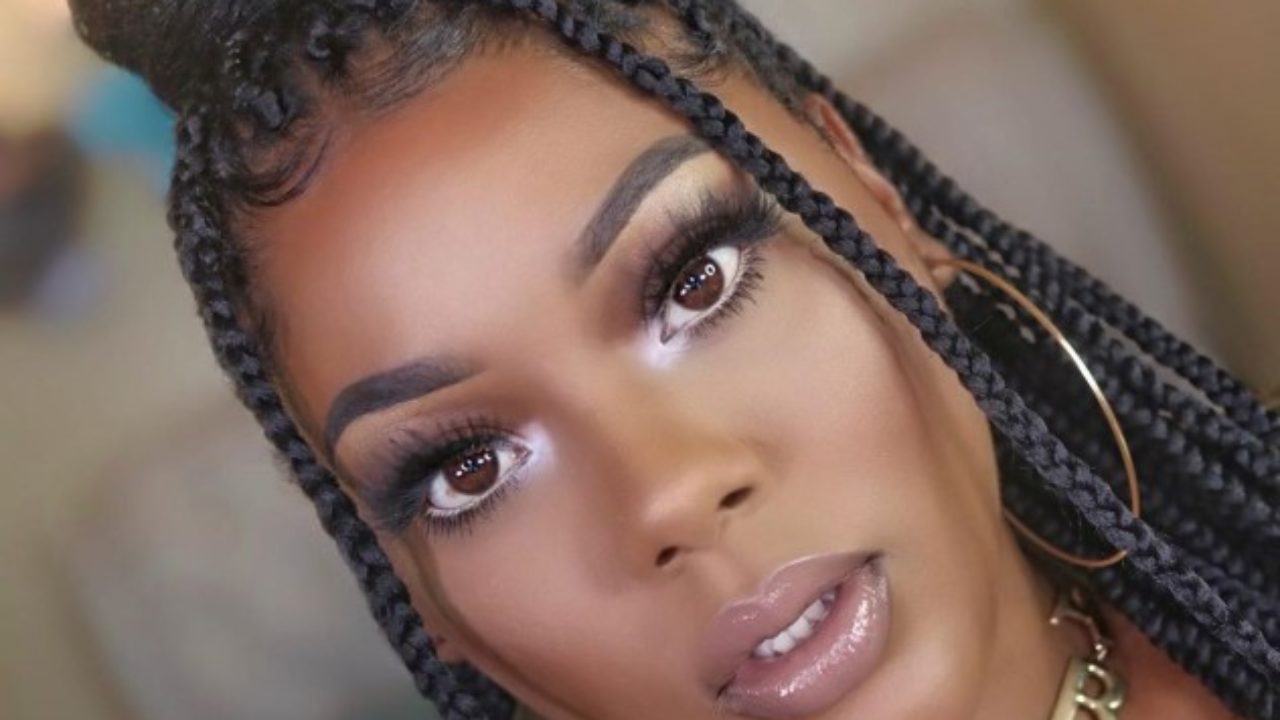MUST WATCH: Tiffany Violet's 3-Minute Lash Tutorial Is A Novice's Dream