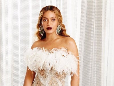 Beyonce Is Giving Us The Holiday Hues
