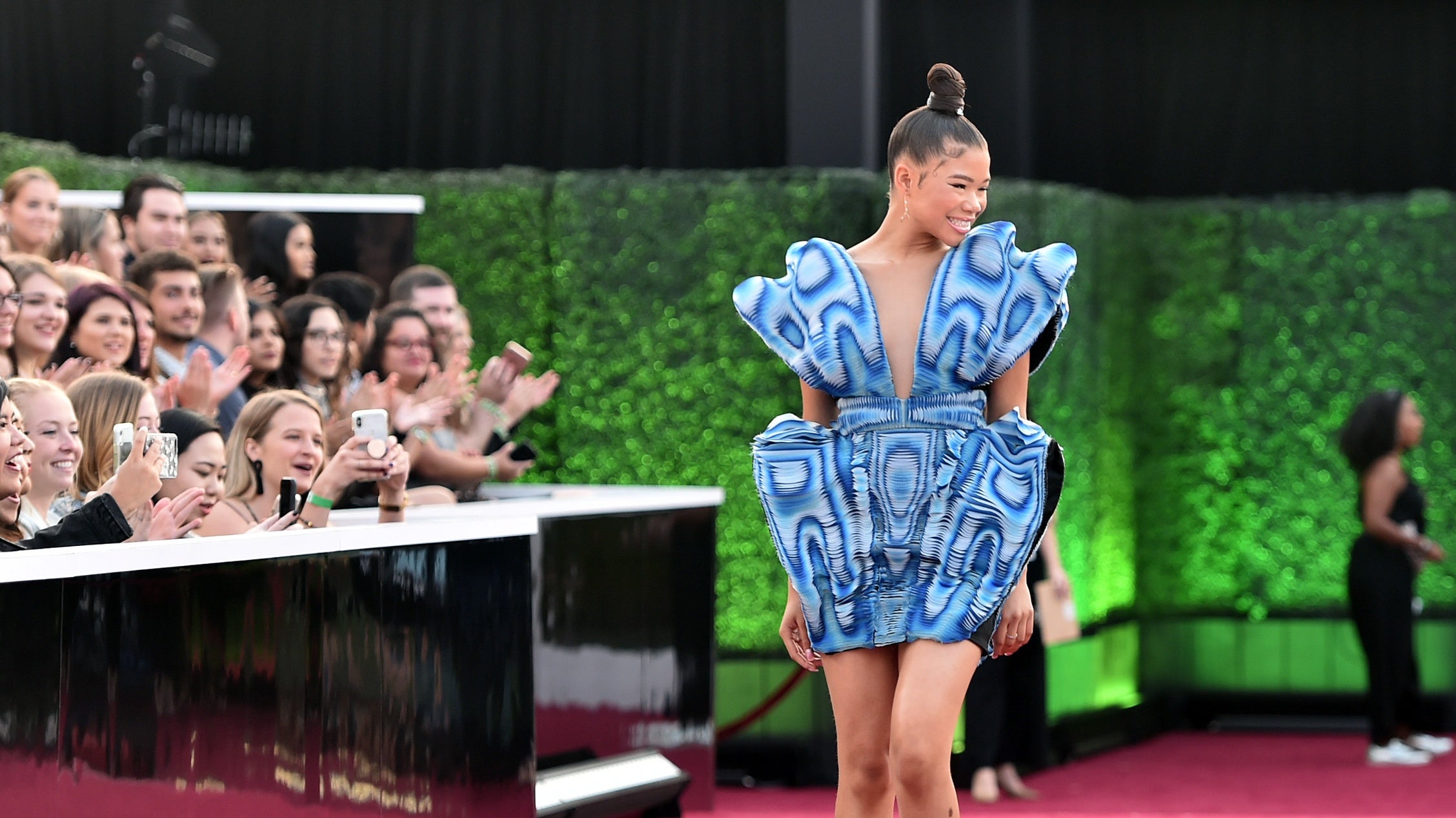 Storm Reid Electrifies The 2019 People's Choice Awards Red Carpet