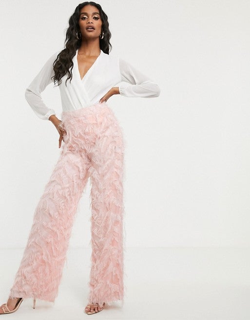Celebrate Your Dramatic Ways With These Attention-Grabbing Pants!