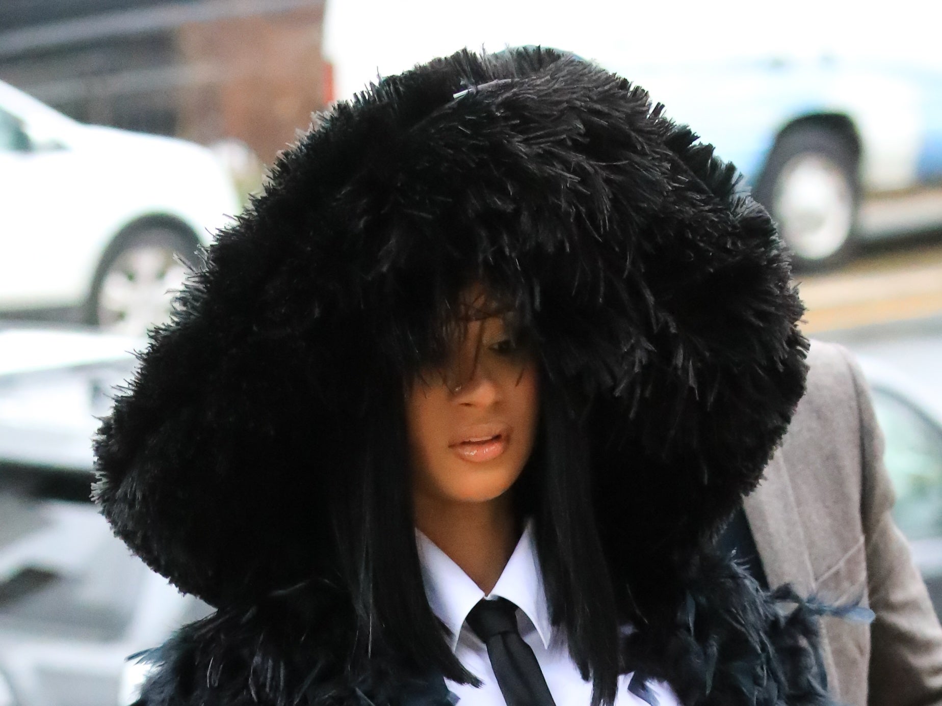 Cardi B Shows Up To Court In A Feathered Train